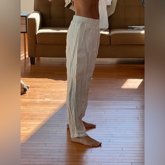 Black Crane Linen Harem Pants - Picture 5 of 8